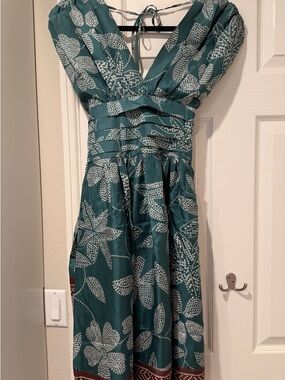 BCBGMaxAzria Teal and White Floral Midi Dress